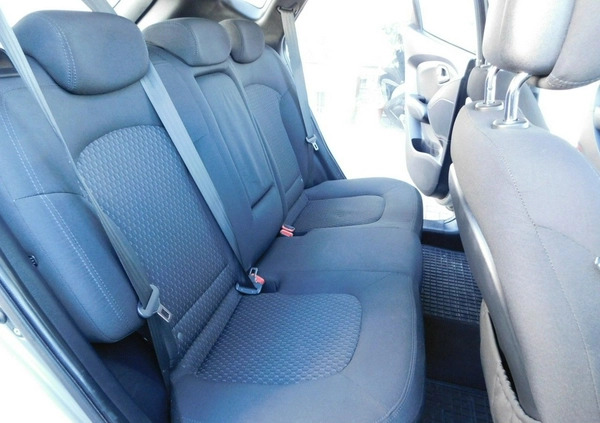 Hyundai ix35 cena 28900 przebieg: 279000, rok produkcji 2011 z Olsztyn małe 211
